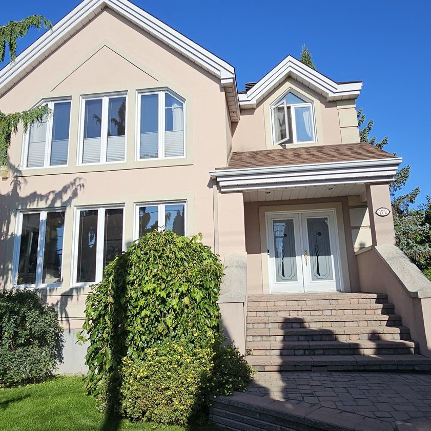Service de nettoyage extérieur résidentiel - lavage mur en stucco - Net-o-pression - Salaberry-de-Valleyfield