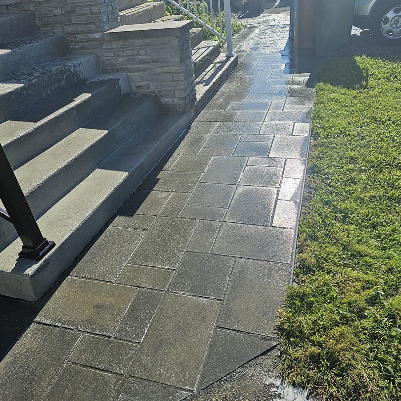 Nettoyage résidentiel de pavé uni - photo après le nettoyage pression- Net-O-Pression - Salaberry-de-Valleyfield