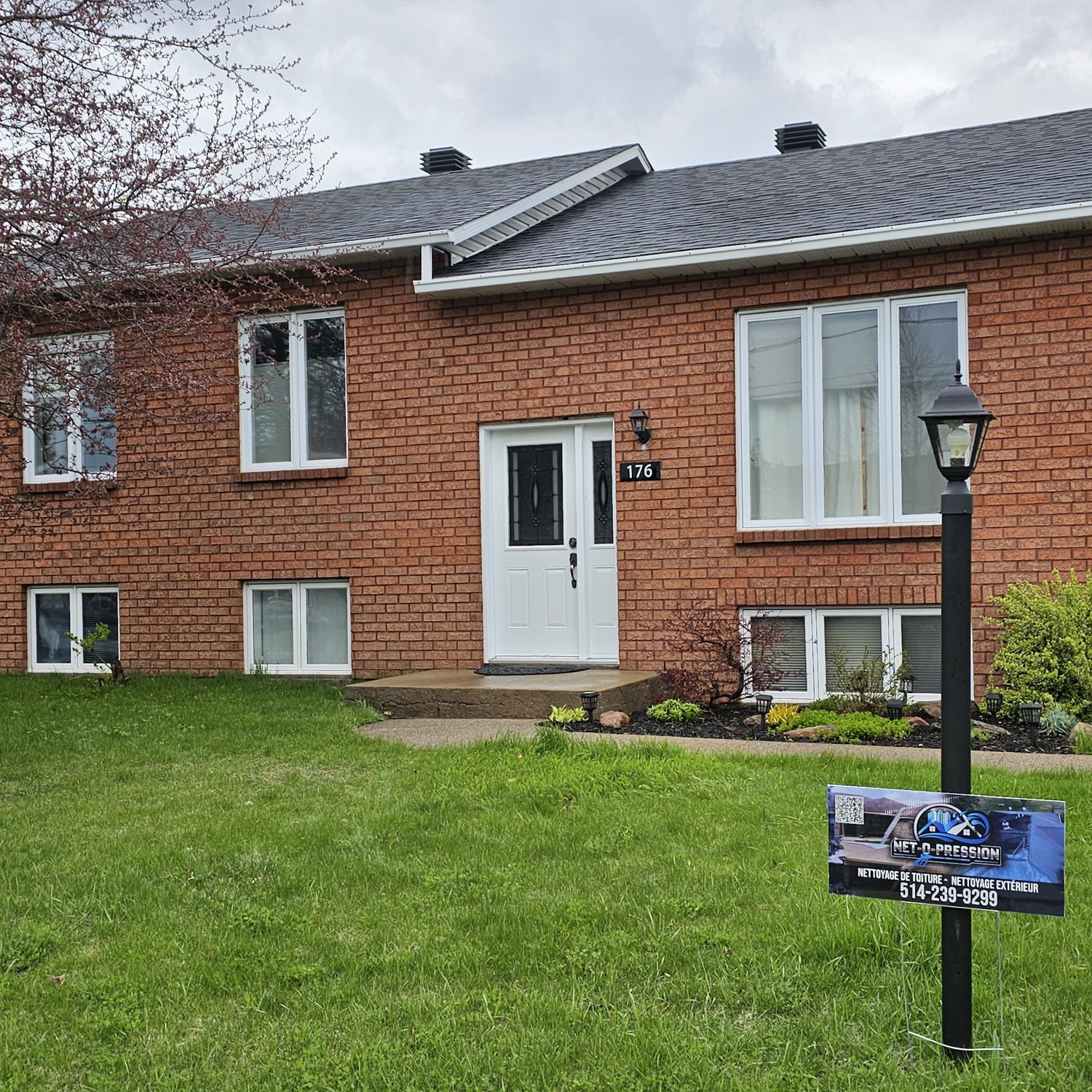 Service de nettoyage extérieur résidentiel - lavage mur de brique - Net-o-pression - Salaberry-de-Valleyfield