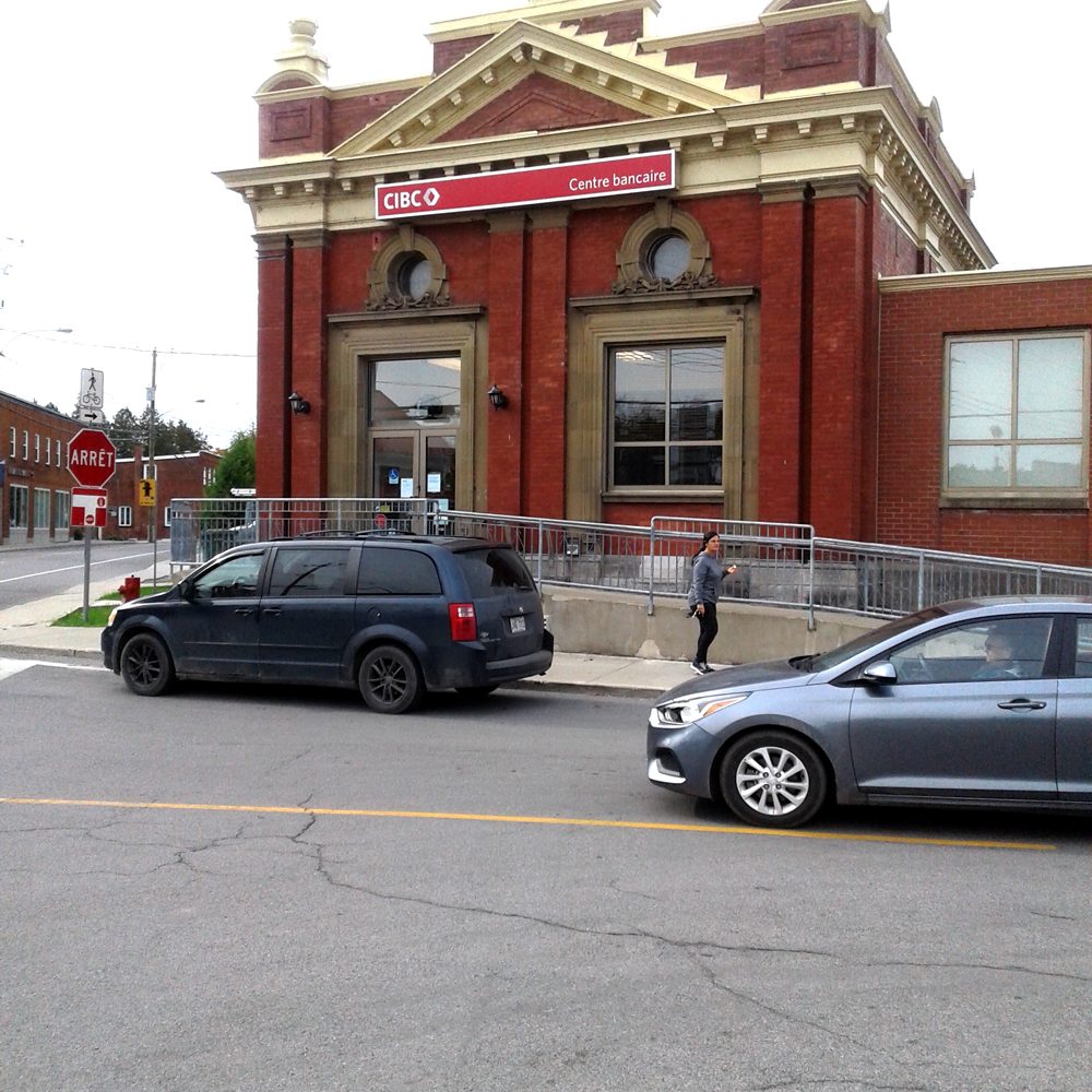 Service de nettoyage de revêtement extérieur commercial en brique - Net-o-pression - Salaberry-de-Valleyfield